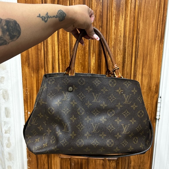 Louis Vuitton Montaige MM - Picture 1 of 8